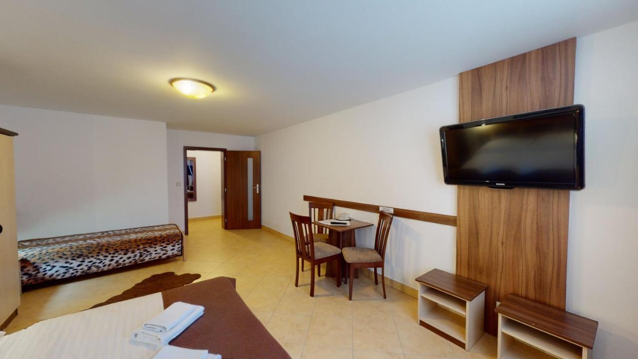 Garni Hotel Fatra Terchova Exterior photo