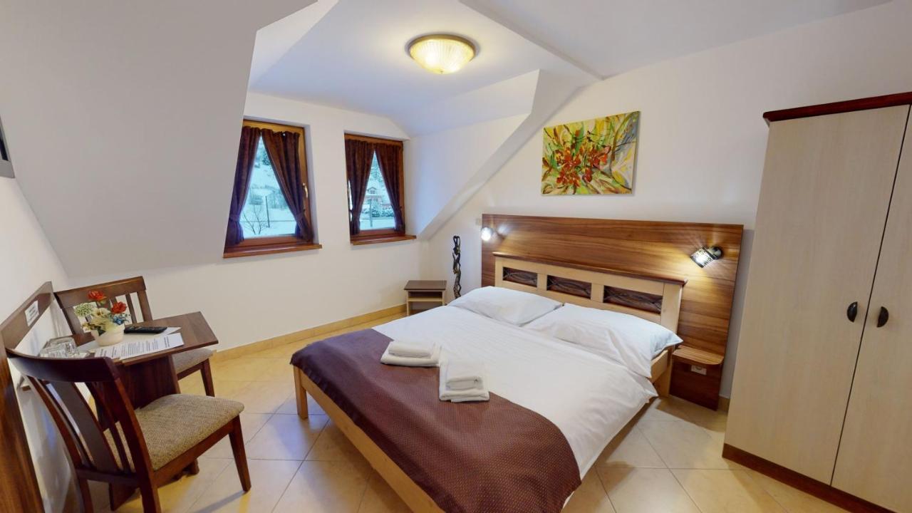Garni Hotel Fatra Terchova Exterior photo